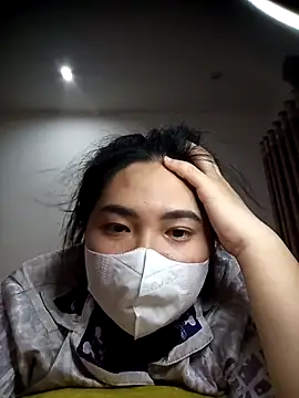 Alicee 001 online show from April 11, 2026, 4:11 pm