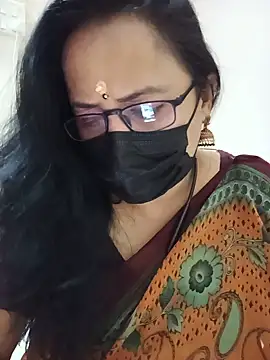 monisha cam online show from July 15, 2026, 6:13 pm