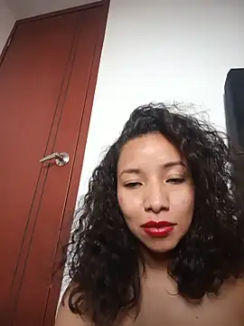 Wolfamara online show from June 3, 2026, 7:41 pm