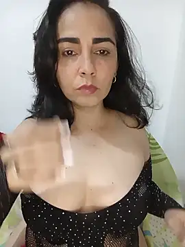 Snapshot of Emily_Divi69 chatting on May 31, 2026, 3:04 am Emily Divi69 online show from May 31, 2026, 3:04 am