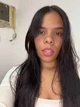 Snapshot of Megan-Carter chatting on May 12, 2026, 2:14 pm Megan-Carter online show from May 12, 2026, 2:14 pm