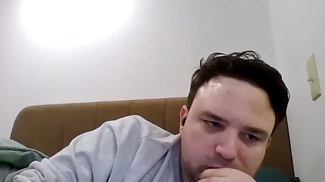 Snapshot of rainyxnightshade chatting on April 10, 2026, 10:58 pm rainyxnightshade online show from April 10, 2026, 10:58 pm