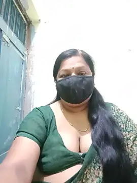 PINKI 024 online show from May 29, 2026, 5:38 am