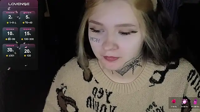 Liaa Lii online show from April 15, 2026, 7:58 pm