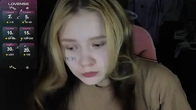 Liaa Lii online show from April 16, 2026, 8:20 pm