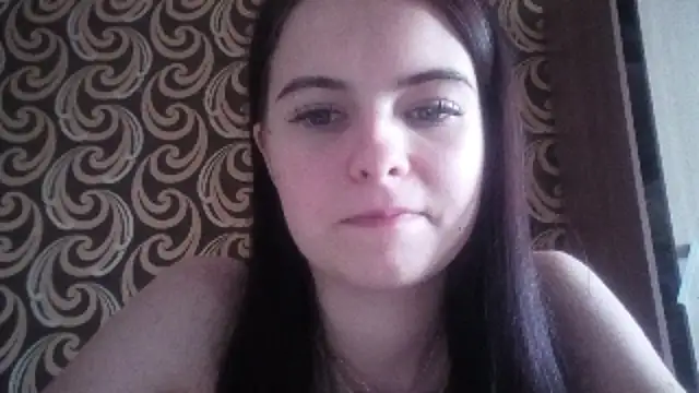 KikiAmino online show from July 29, 2026, 7:17 am