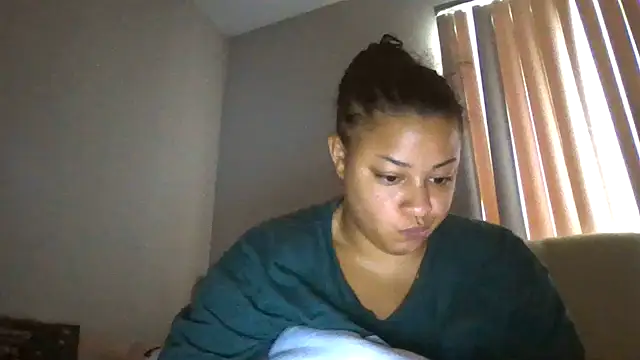 madzbailey online show from July 25, 2026, 1:41 pm