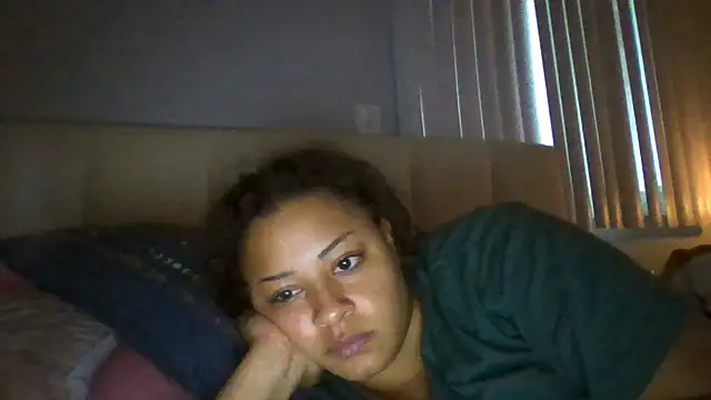 madzbailey online show from July 27, 2026, 12:17 am