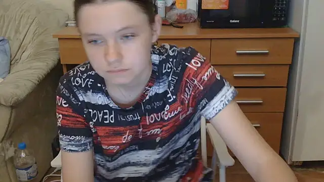 JessicaHolland1 online show from July 19, 2026, 5:27 pm