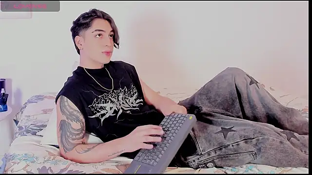 Snapshot of Thiago_angel chatting on May 31, 2026, 3:15 am Thiago angel online show from May 31, 2026, 3:15 am