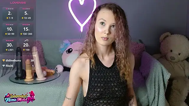 Snapshot of Bea_doll chatting on June 7, 2026, 2:48 am Bea doll online show from June 7, 2026, 2:48 am