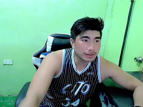 Hunkfireman online show from July 29, 2026, 1:04 am