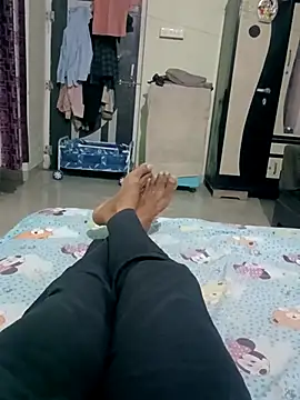rajsinghfucking online show from April 15, 2026, 5:20 pm