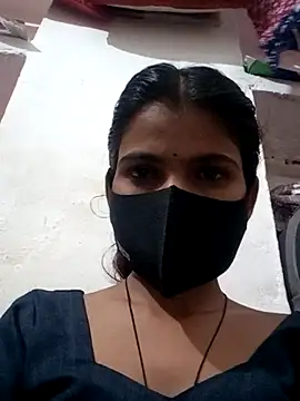 Snapshot of Saloni_sexe chatting on July 22, 2026, 5:05 pm Saloni sexe online show from July 22, 2026, 5:05 pm