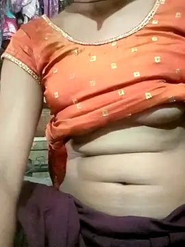 Snapshot of Saloni_sexe chatting on July 28, 2026, 11:17 am Saloni sexe online show from July 28, 2026, 11:17 am