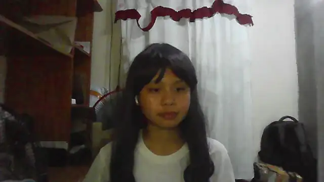 Snapshot of BethelScholnick chatting on April 23, 2026, 11:09 am BethelScholnick online show from April 23, 2026, 11:09 am