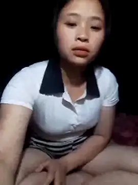 Snapshot of Liss-mimi chatting on April 3, 2026, 3:10 pm Liss-mimi online show from April 3, 2026, 3:10 pm