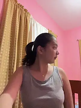 onlykays  online show from April 4, 2026, 12:13 pm