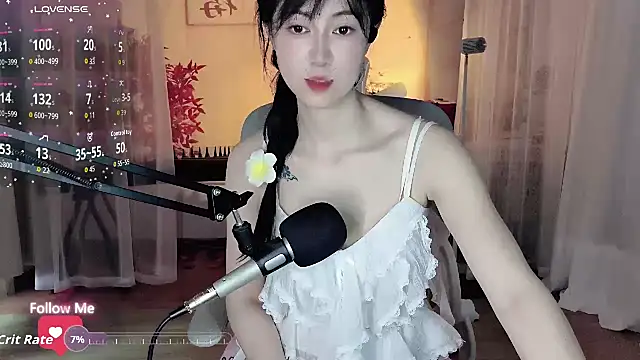 noomi-1111 online show from July 22, 2026, 3:20 am