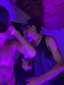 Cuteathleticboys online show from April 13, 2026, 10:26 pm