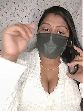 Snapshot of Romantic_Woman chatting on June 22, 2026, 6:27 pm Romantic Woman online show from June 22, 2026, 6:27 pm