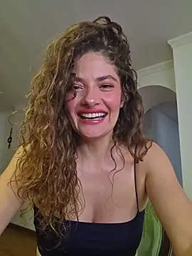 Snapshot of CelineBoyer_ chatting on August 5, 2026, 8:22 pm CelineBoyer online show from August 5, 2026, 8:22 pm