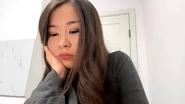 fengxicolombia online show from April 6, 2026, 4:52 pm