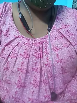 hotriya576599 online show from July 25, 2026, 4:48 pm