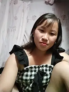 Snapshot of Yo-must chatting on May 24, 2026, 6:07 am Yo-must online show from May 24, 2026, 6:07 am
