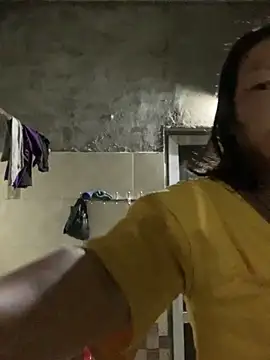 Snapshot of candy-beo chatting on April 15, 2026, 9:48 pm candy-beo online show from April 15, 2026, 9:48 pm