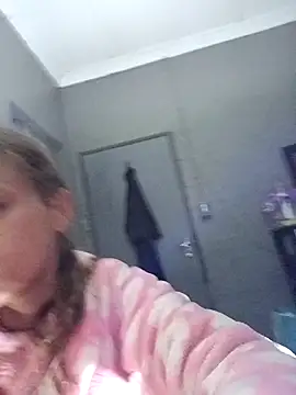 Skymadison6 online show from April 30, 2026, 10:03 pm