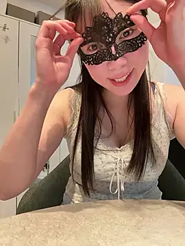 hiyori hiyochan online show from July 19, 2026, 6:28 am