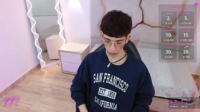 Snapshot of kaii_tay1 chatting on April 12, 2026, 11:26 am kaii tay1 online show from April 12, 2026, 11:26 am