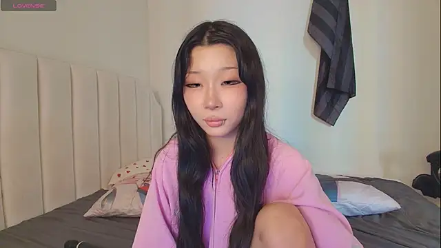 Snapshot of ayasinji chatting on May 28, 2026, 3:26 am ayasinji online show from May 28, 2026, 3:26 am