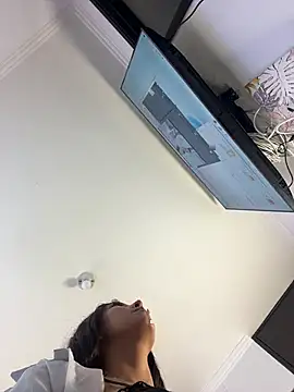 Snapshot of Melody_lanee chatting on April 13, 2026, 11:48 am Melody lanee online show from April 13, 2026, 11:48 am