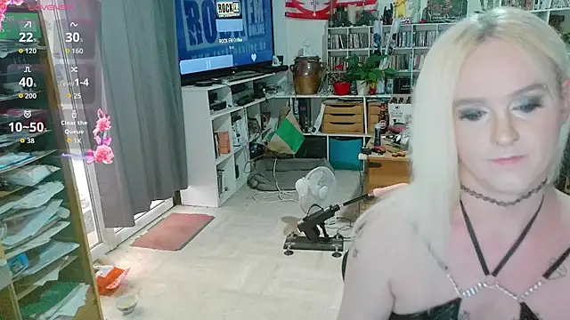 teddythebeer86 online show from July 27, 2026, 2:35 pm