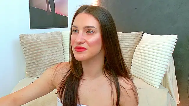 Amira a online show from July 20, 2026, 4:38 am