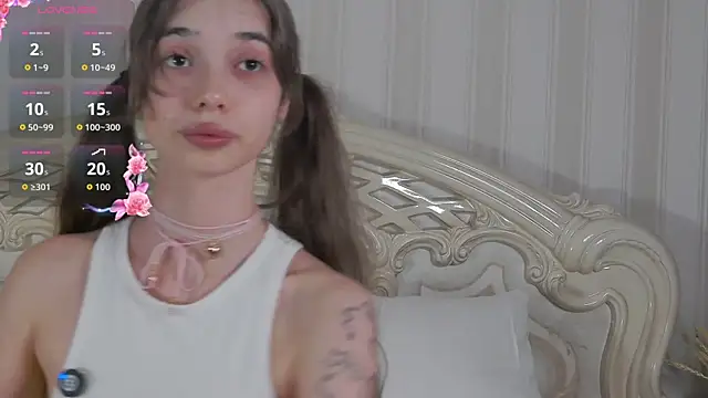 KattyCossJ online show from April 27, 2026, 4:16 pm