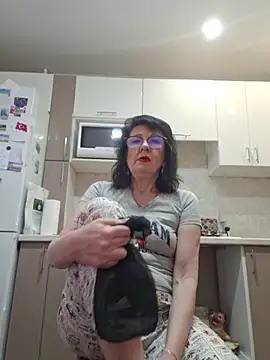 LaliaMia online show from February 8, 2026, 4:49 am