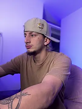 Snapshot of ZarcooX chatting on April 11, 2026, 3:00 am ZarcooX online show from April 11, 2026, 3:00 am