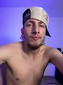 Snapshot of ZarcooX chatting on April 11, 2026, 7:45 am ZarcooX online show from April 11, 2026, 7:45 am