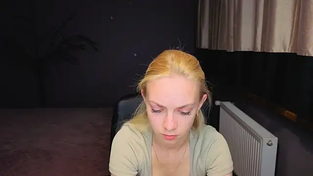 Snapshot of SonnySofia chatting on May 7, 2026, 5:40 pm SonnySofia online show from May 7, 2026, 5:40 pm