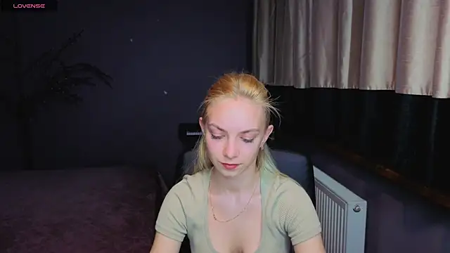 Snapshot of SonnySofia chatting on May 8, 2026, 5:51 pm SonnySofia online show from May 8, 2026, 5:51 pm
