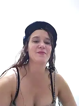 Maggie38 online show from May 22, 2026, 7:37 am