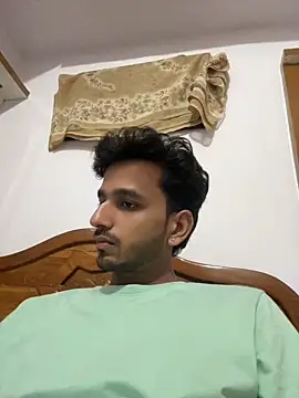 aadibuttplug online show from May 14, 2026, 6:37 pm