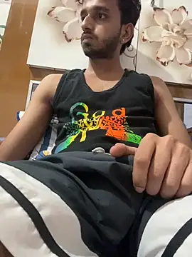aadibuttplug online show from May 22, 2026, 6:46 pm