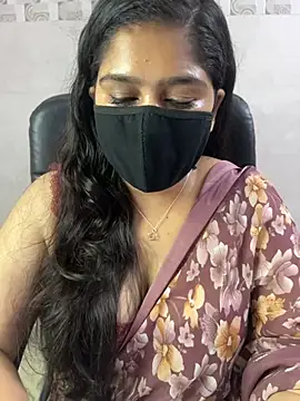 Snapshot of sarasofiaa_ chatting on July 12, 2026, 6:54 pm sarasofiaa online show from July 12, 2026, 6:54 pm