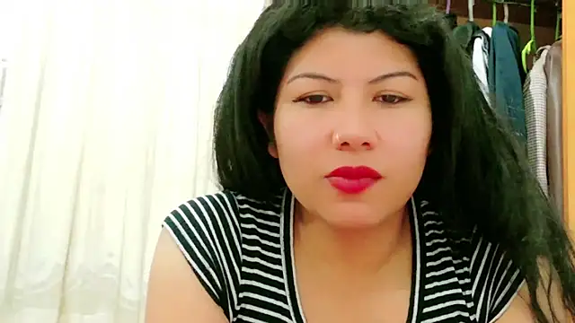 MojaditPussy online show from July 28, 2026, 4:39 pm
