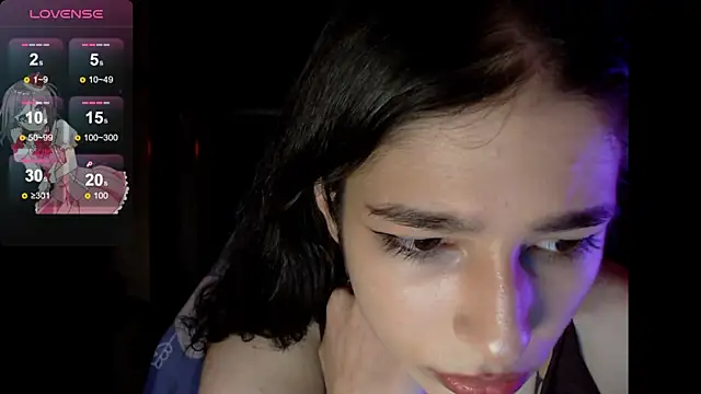 Snapshot of Kelly_Xenny chatting on April 12, 2026, 12:10 pm Kelly Xenny online show from April 12, 2026, 12:10 pm