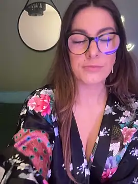 Miarose gabani online show from April 23, 2026, 7:41 am